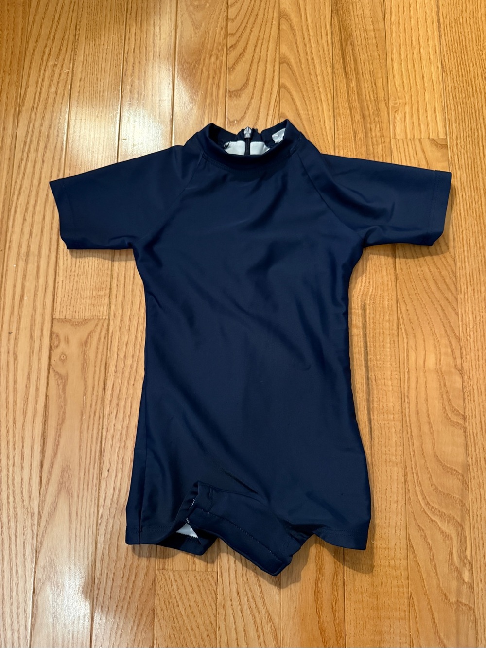 Minnow Dark Navy Short-Sleeve Baby Rashguard Swimsuit with Back Zipper